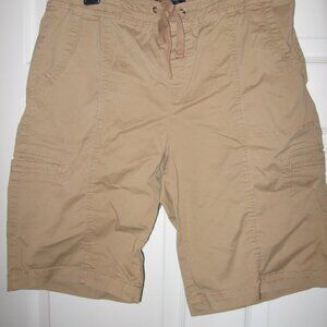 Lee Relaxed Fit Mid Rise Khaki Shorts Women's Size 12 Medium Tan